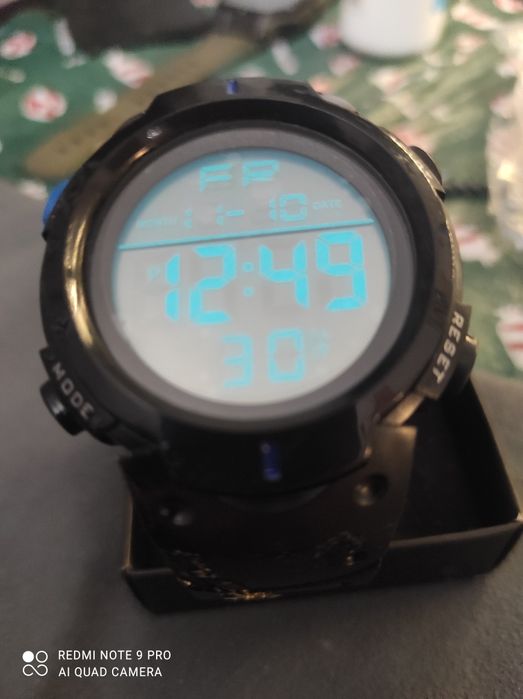Nowy zegarek cyfrowy honhx