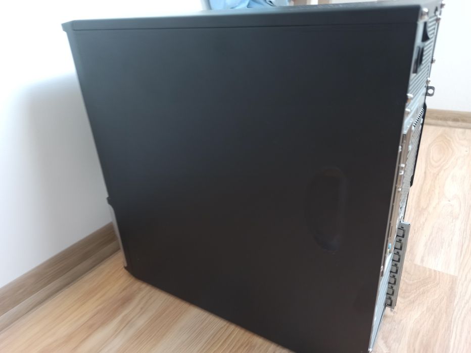 Б. У. Робочий системний блок AMD 2.8/DDR3 4gb/HDD 250gb