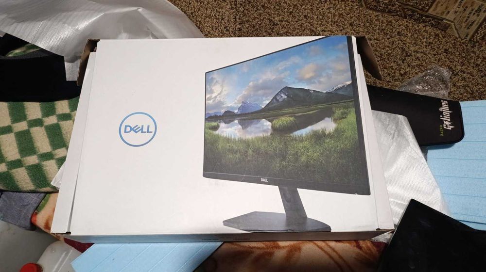 Монітор 23.8" Dell SE2425HM