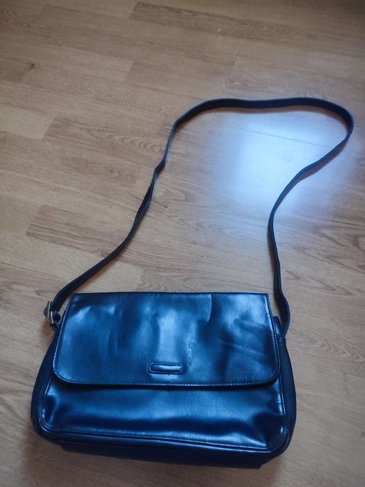 Сумки женские продам
