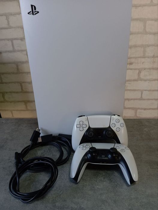 Sony Playstation 5 с дисководом 700 гб