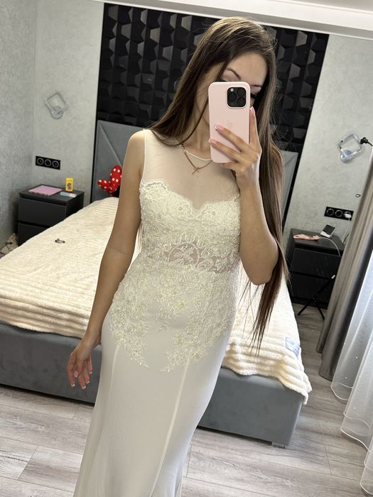 Продам випускну сукню