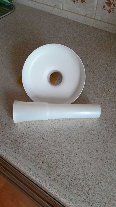 Лоток+толкатель на кух.комбайн Мрія-2М