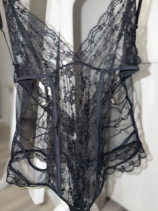 Кружевное Боди Sleepless Nights intimissimi. L размер