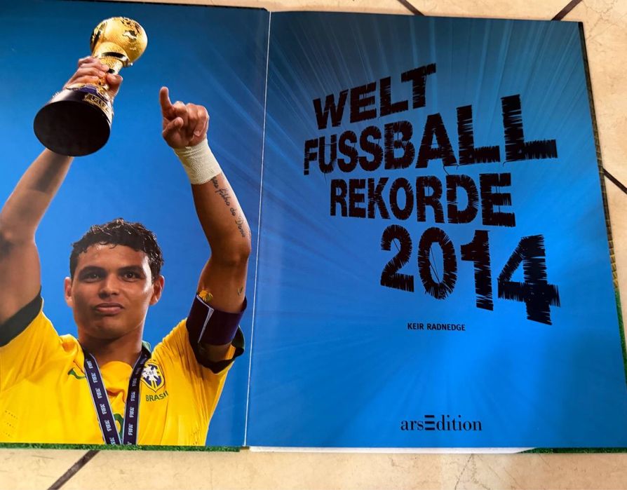 Книга  «Welt-Fußball-Rekorde 2014» Світові футбольні рекорди 2014