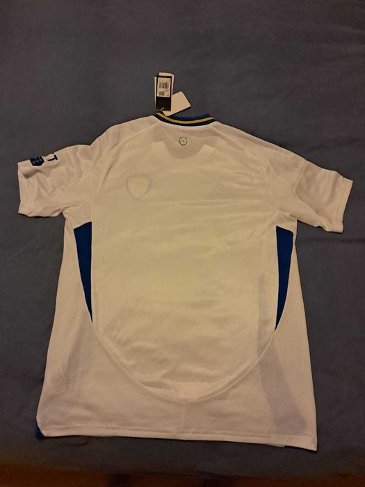 camisola do Leeds united
