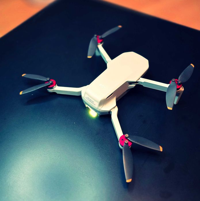 Dron DJI Mini 4K + Akcesoria