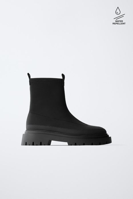 Botins tipo meia à prova de água -  nº38 (Novos)