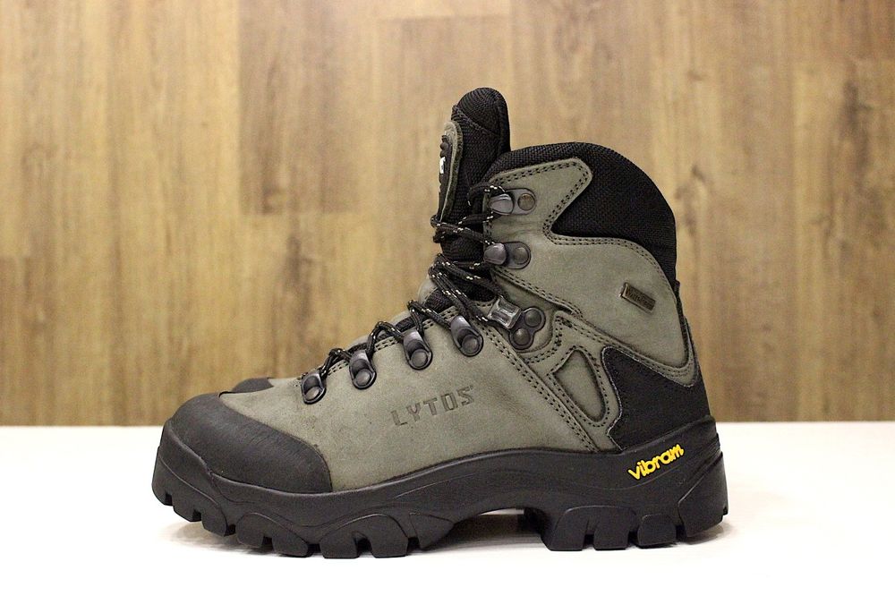 Ботинки трекинговые Gore-tex® Vibram Кожа