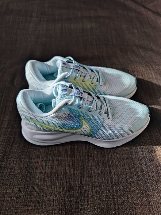 Женские беговые кроссовки Nike Run Defy Road Running (36р.22,5-23см.)