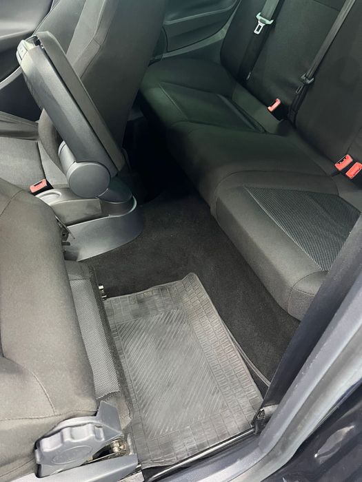 SEAT Ibiza 1.6 TDI 105cv – Económico