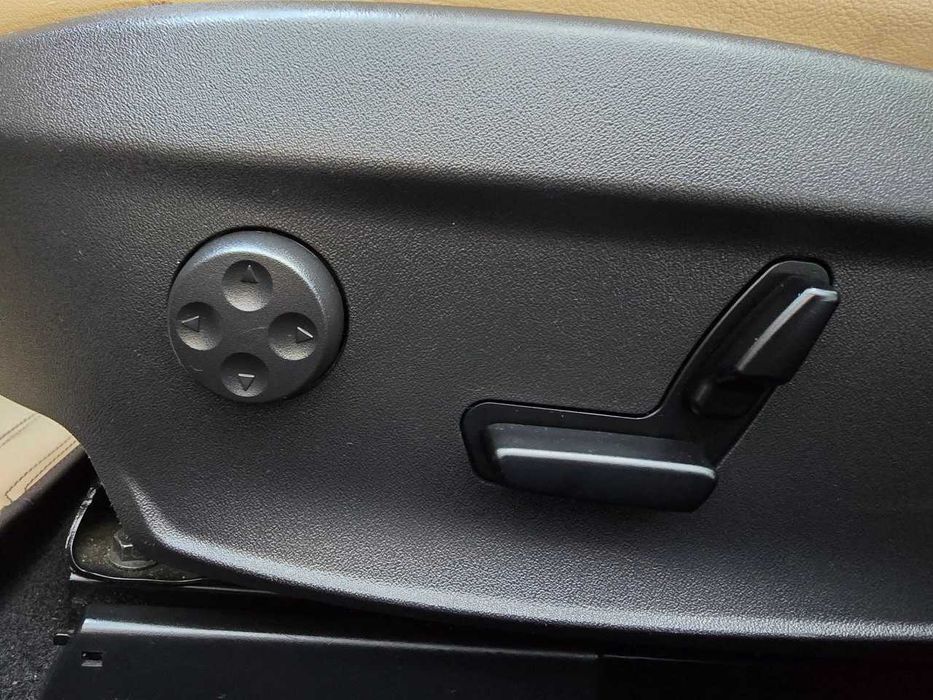 Продам  Tesla Model S 2014. Можна в розстрочку, під викуп.