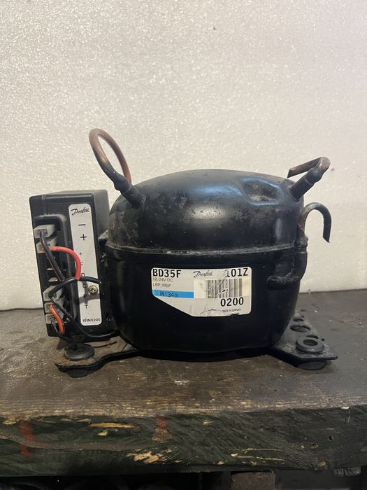 Компресор для автохолодильника Secor (Danfoss) BD35F