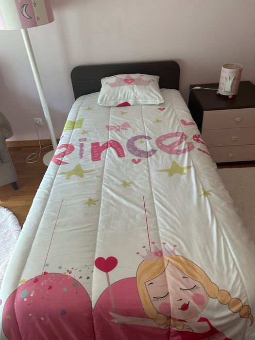 Cama de solteiro com cama extra + colchão