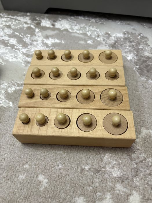 Циліндри монтессорі