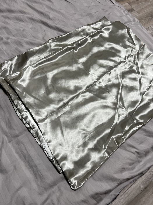 Шовкові наволочки