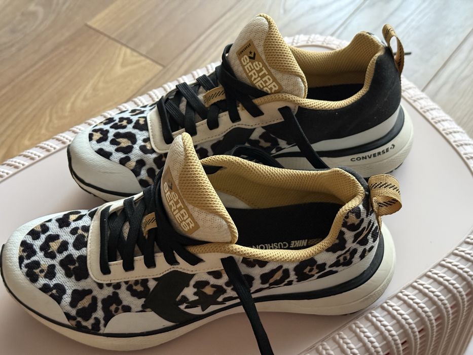 Buty Converse gepardowe limitowane rozmiar 39