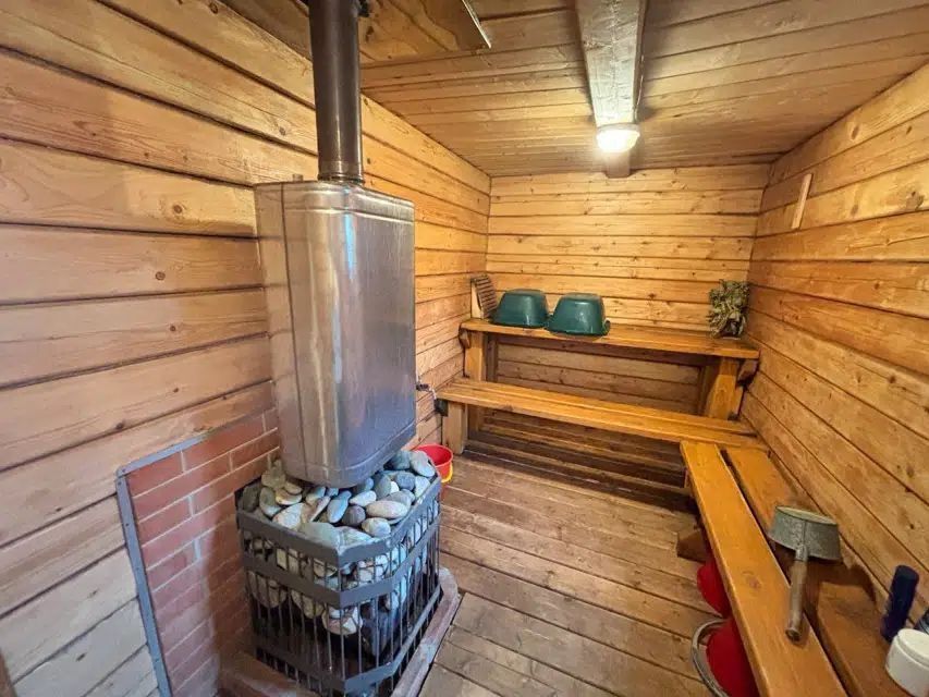 Продается дом в Чобручах