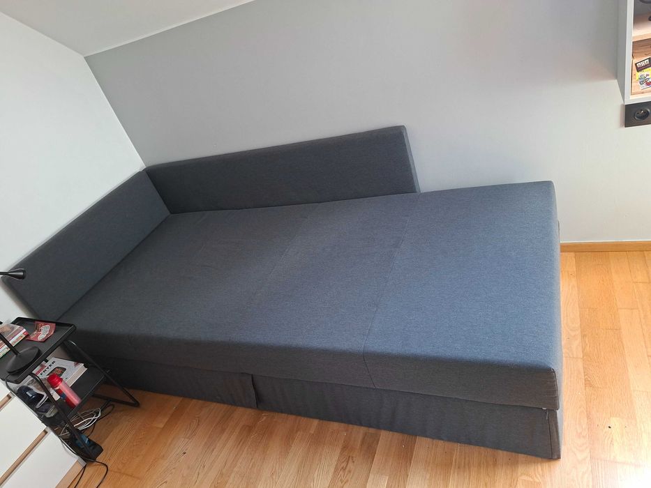 Łóżko z pojemnikiem Ikea