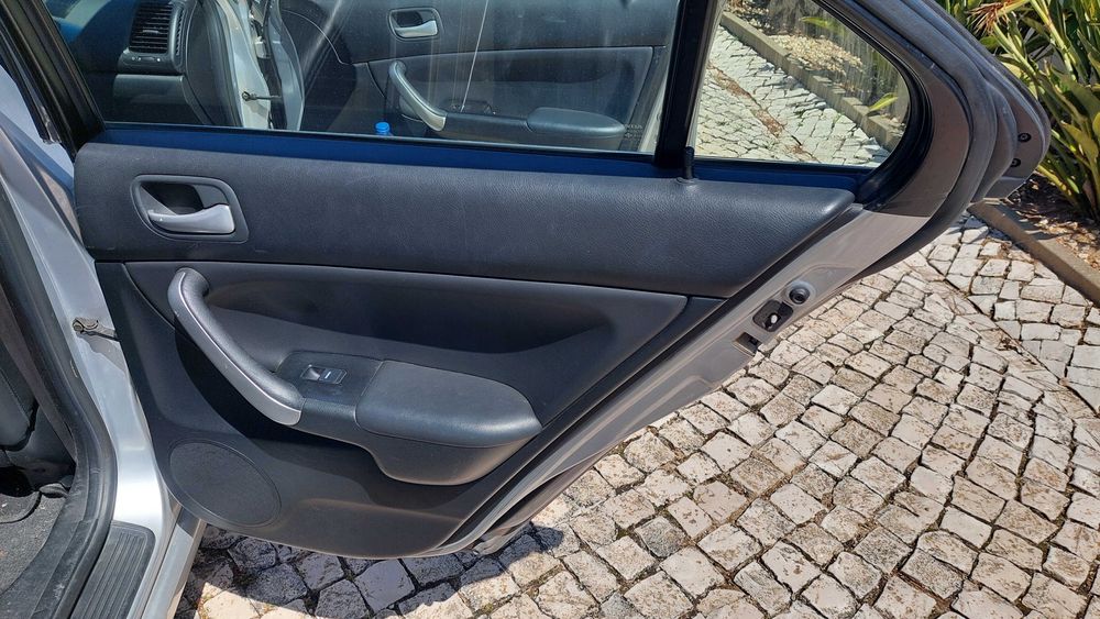 Honda Accord 2.2 i-DTEC de uso pessoal muito estimado