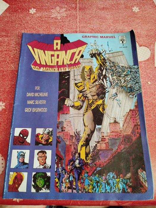 Lote BD Marvel / Abril – Hulk 100 (McFarlane), Selecções Capa Dura, Capitão América e Outros