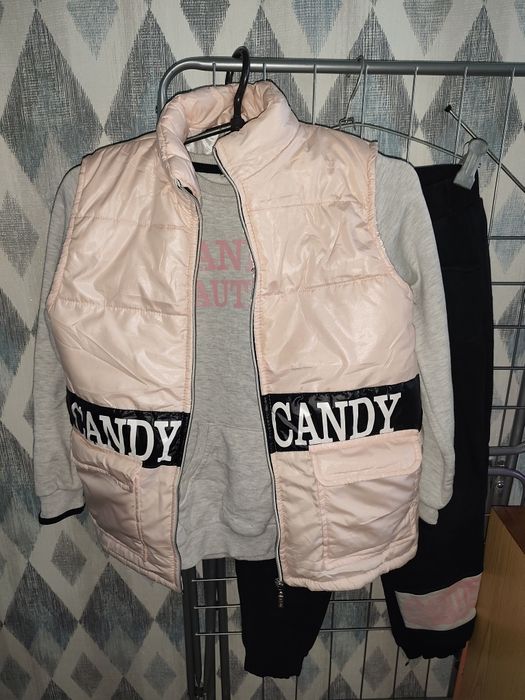 Теплий костюм трійка на дівчинку 146.