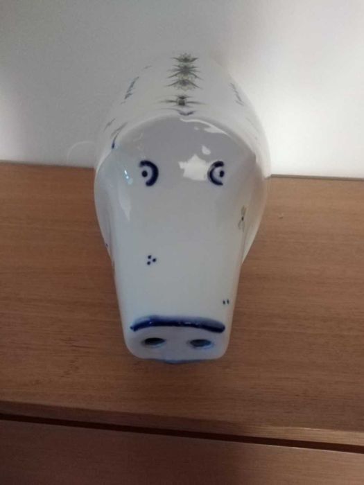 Porca de Murça em Porcelana