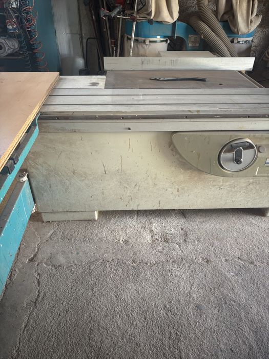 Esquadrejadora de carpintaria usada