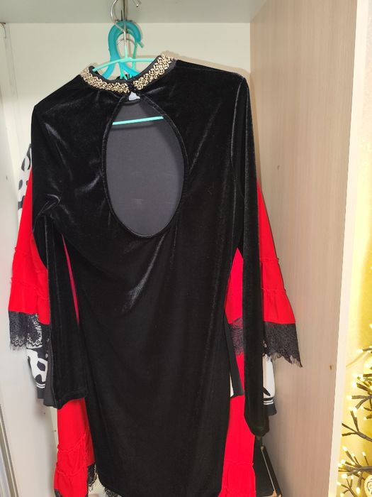 Платье м с л нарядное