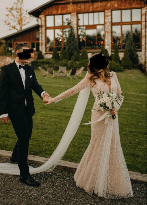 Suknia Slubna i welon