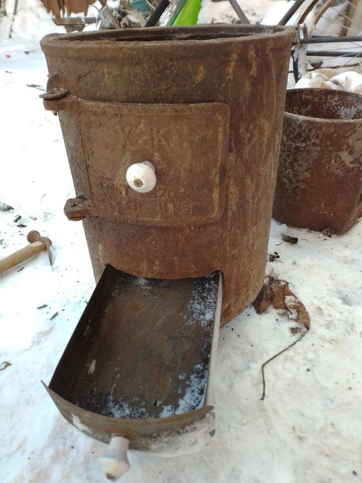 Продам буржуйку чугунную, центр Чернигова