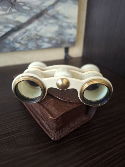 Радянський театральний бінокль