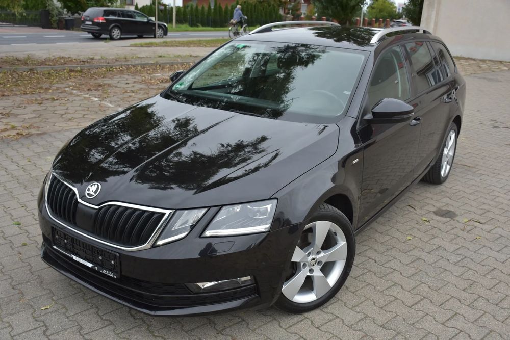 Skoda Octavia 2.0 TDI Style Navi Pdc Full Led 166 000 km