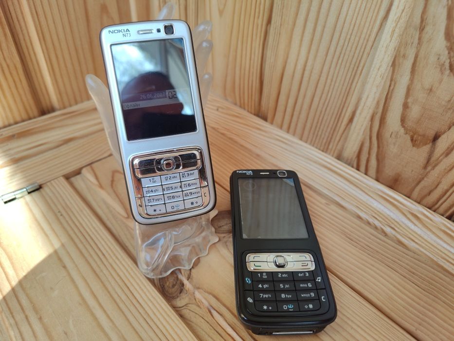 Nokia N73          .
