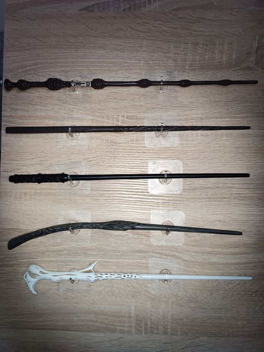 Магічні палички по Гарі Поттерр