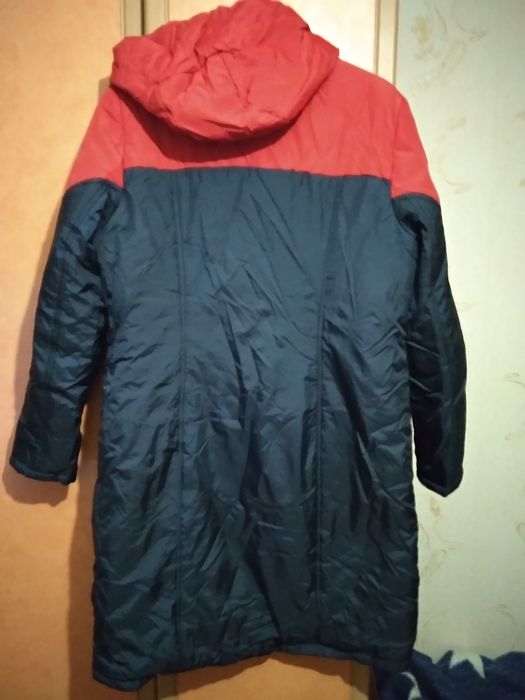 Демісезонна куртка жіноча нова