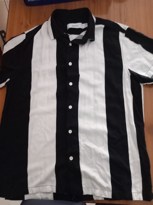 Camisa S. Em excelente estado