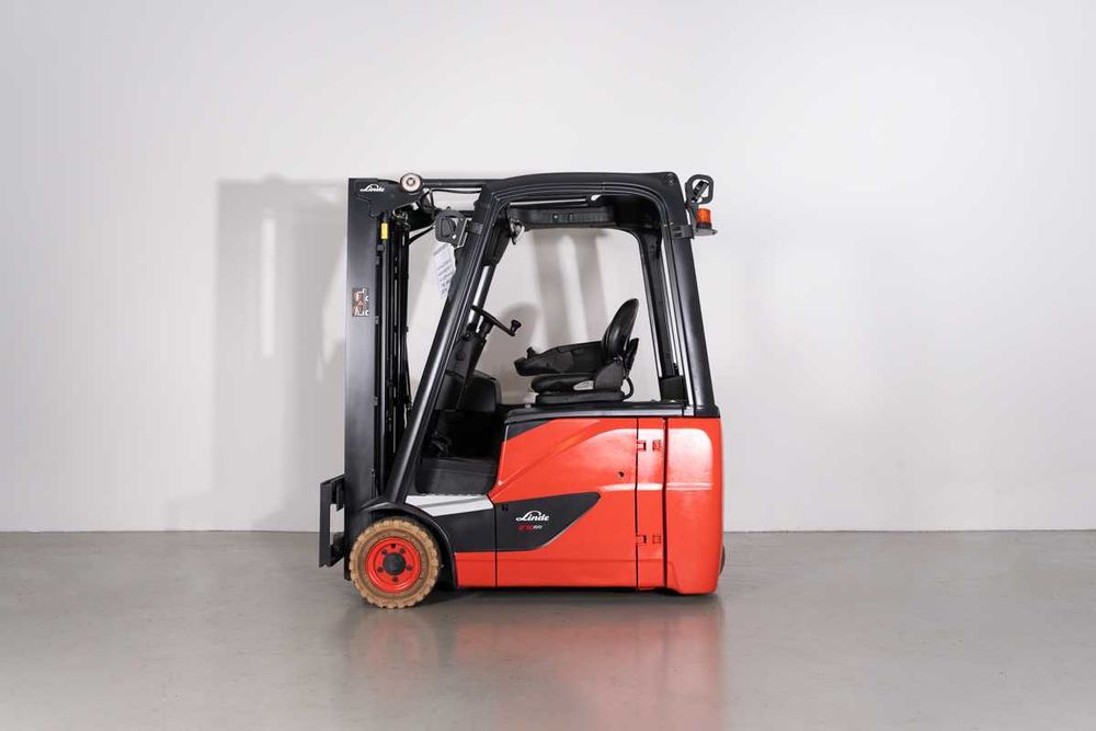Linde E16H – Empilhador Elétrico 1.600 kg | usado