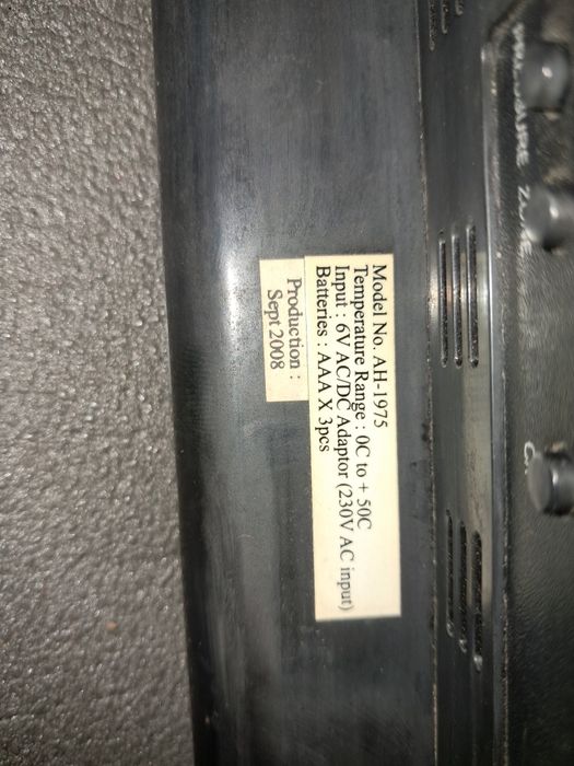 Цифрова метеостанція, цифровий годинник Assistant Ah- 1975