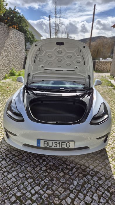 Tesla Model 3
Standard Range Plus RWD