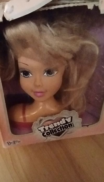 Кукла для зачісок