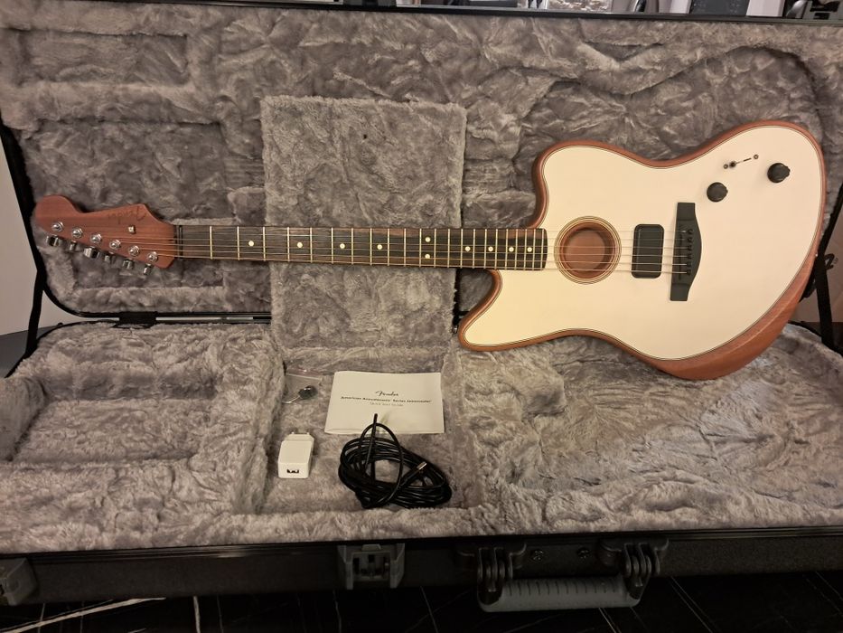 Fender American Acoustasonic Jazzmaster