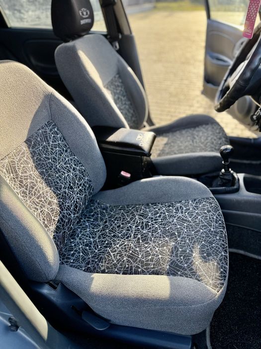 Daewoo Lanos 2011 рік