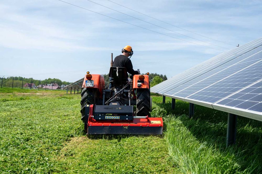 Kosiarka bijakowa FMS140+Przesuw boczny