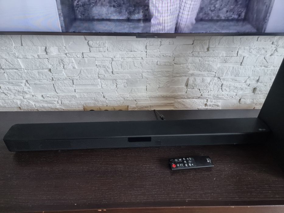 Soundbar LG SL5Y + subwoofer