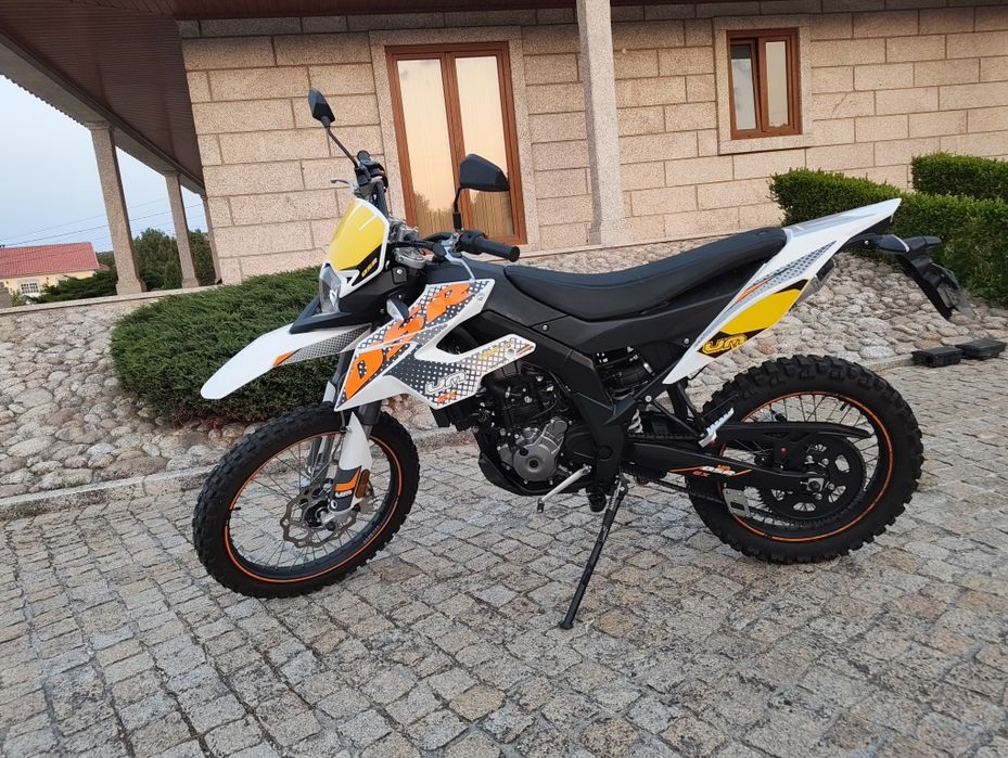 UM DSR EX 125cc !!!