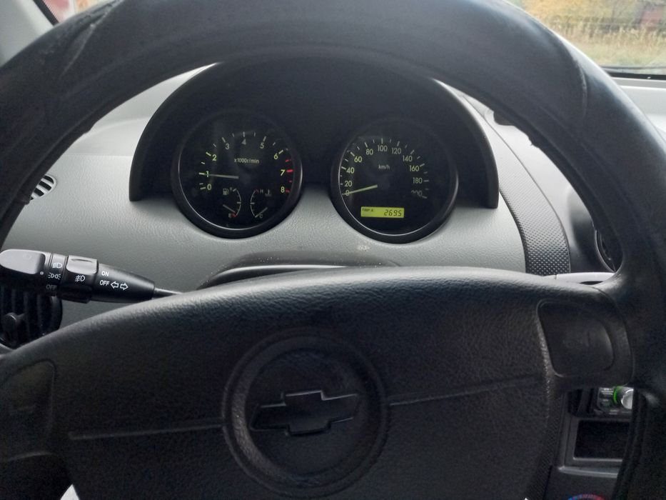 Шевроле авео 2005 1.5