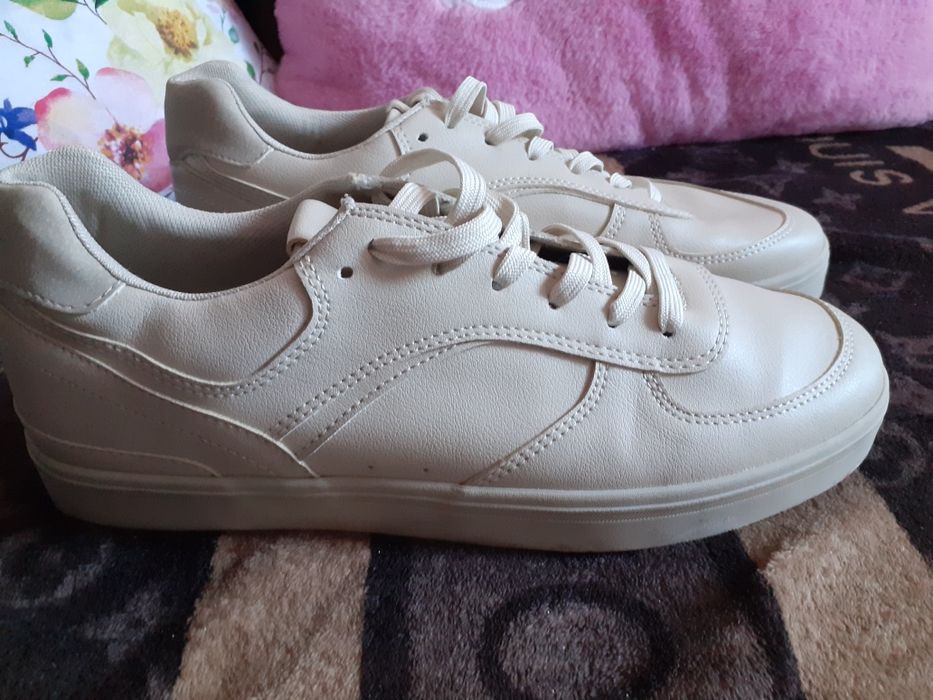 Buty nowe zara sportowe rozmiar 42 damskie