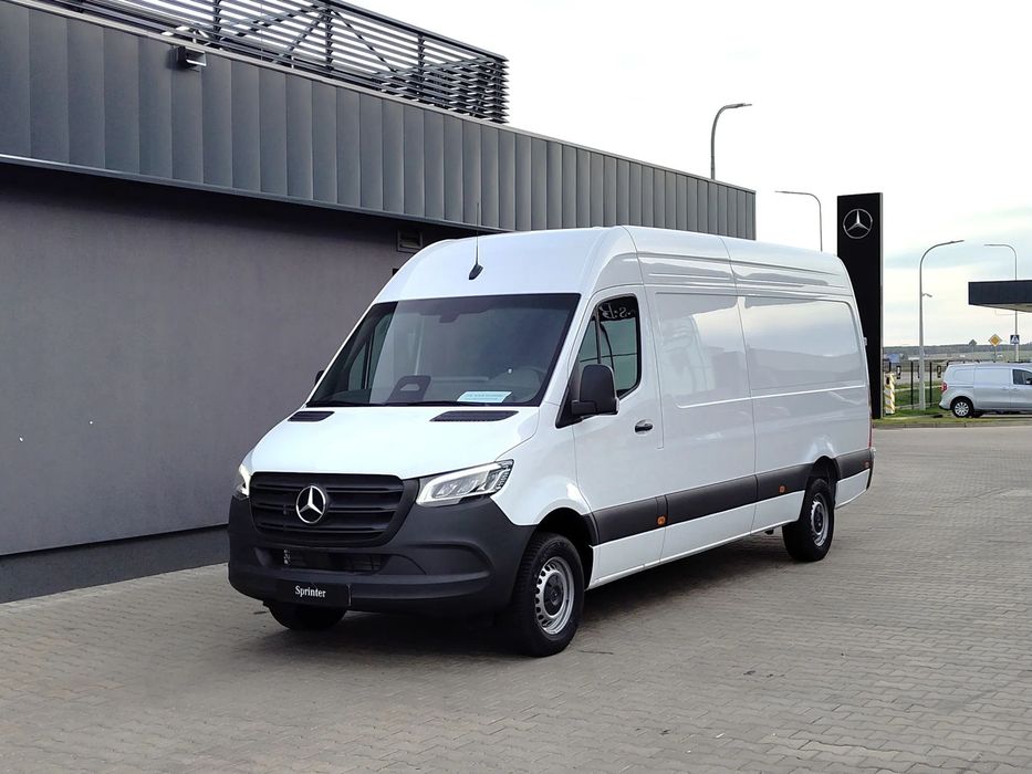 Mercedes-Benz Sprinter 317 CDI Furgon PRO długi 4325 mm L3H2  Sprinter 317 CDI Furgon długi 4325 mm_LED_MBUX 10_Kamera_Fotel Pneumat