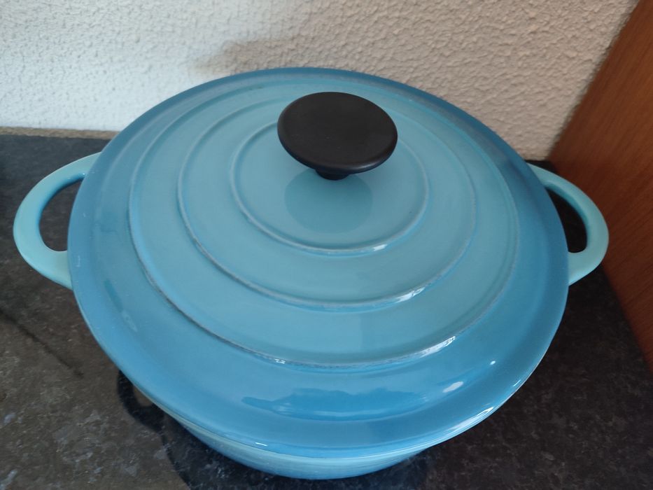 Tacho de ferro fundido